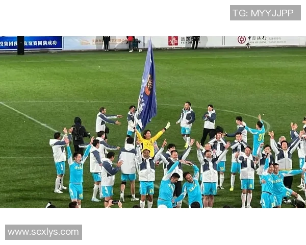 10月10日足球明星盛典回顾与精彩瞬间盘点